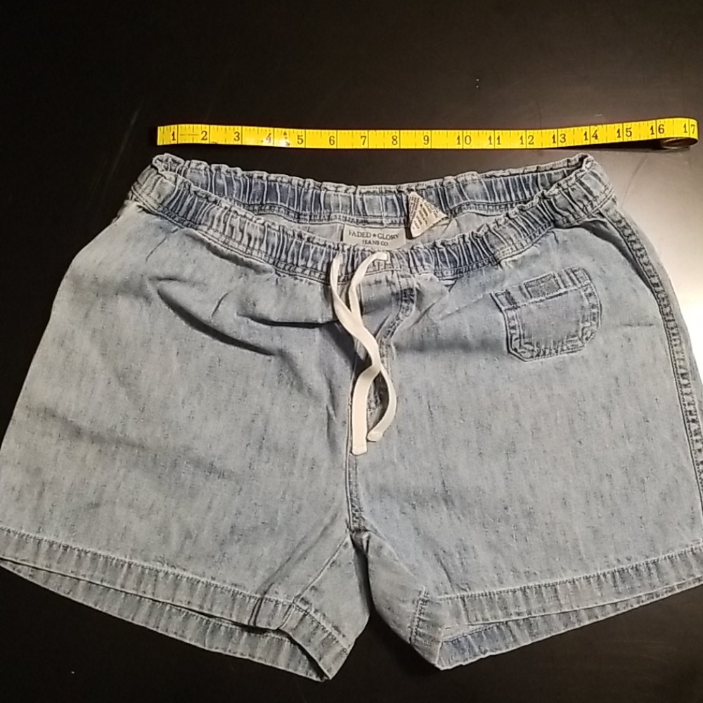 Drawstring Denim Shorts - Picture 5 of 5